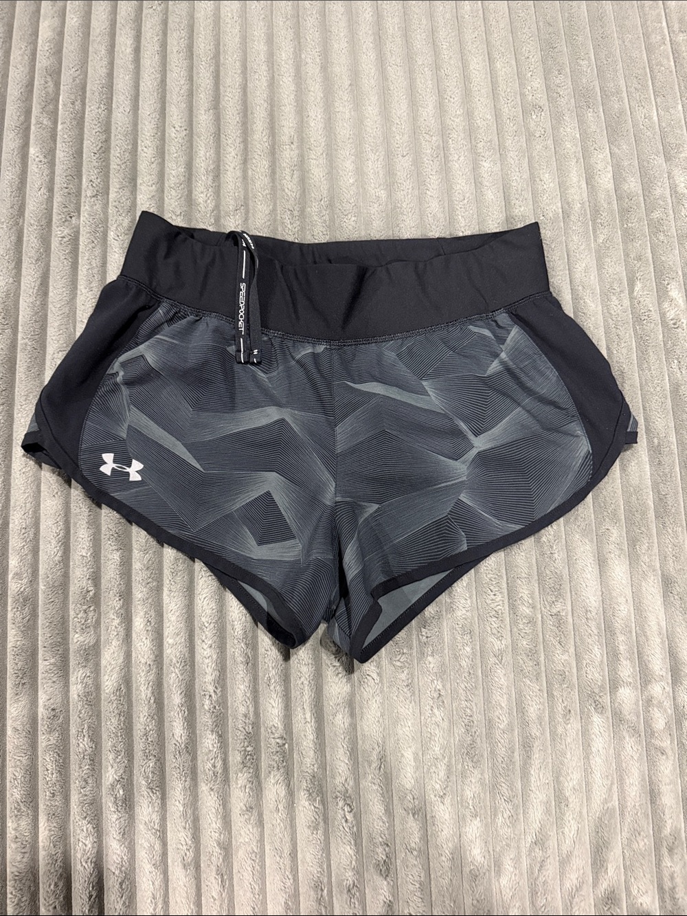 Under Armour Women’s Black and Gray Geo-Pattern Athletic Shorts